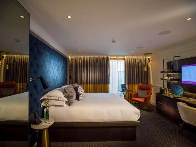 The Guardsman - Preferreds and Resorts - 6
