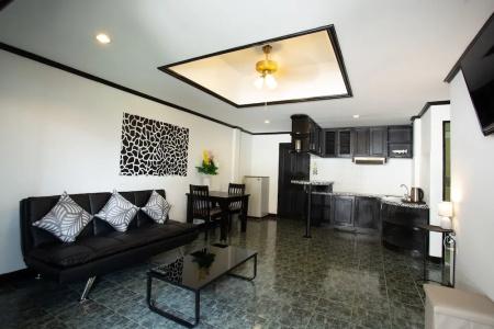 Nr Nanai Patong - 109