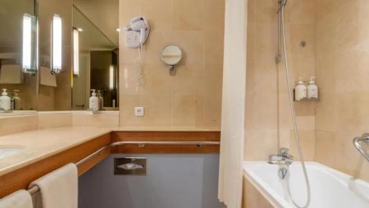 Holiday Inn Nice - Port St Laurent, An Ihg - 113