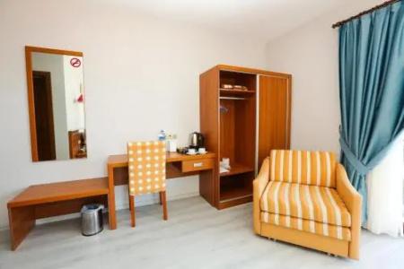 Gocek Unlu - 3