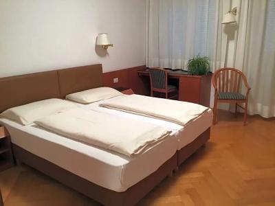 Adria - 71