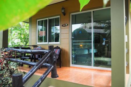 Lanta Castaway Beach Resort - 84