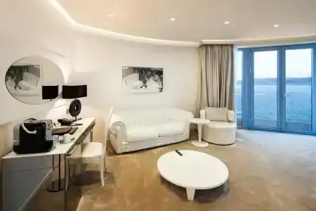 Luxury Amabilis - 110