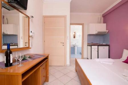 Epicentrum Suites - 103