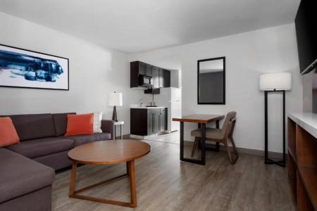 Deltas by Marriott - 39