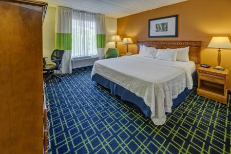 Fairfield Inn & Suites by Marriott - 2