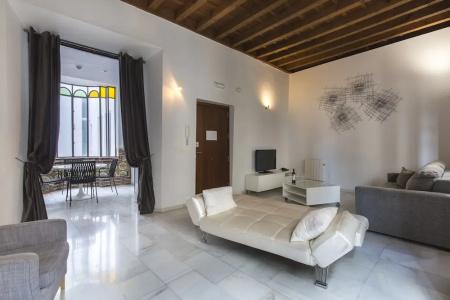 Elvira Suites - 105