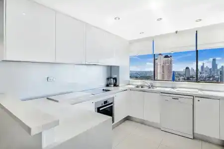 Ultiqa Beach Haven On Broadbeach - 161