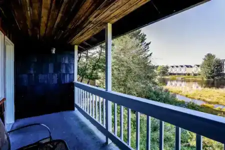 Coast River Inn By Oyo - 121