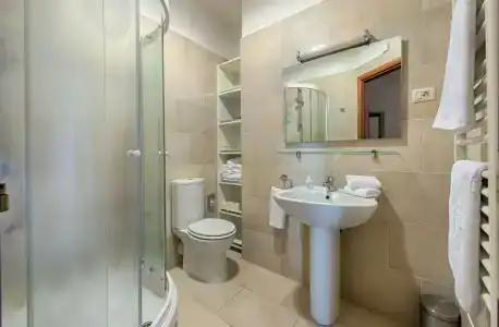 The Residence - 8