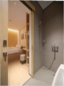 Cool Living - 6