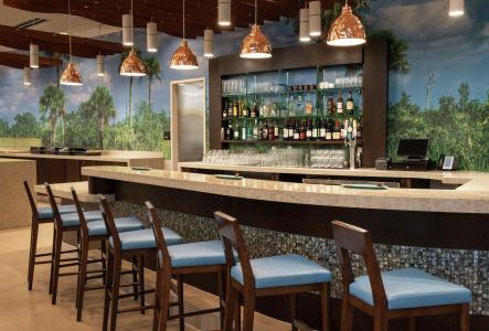 DoubleTree by Hilton Miami Doral - 13