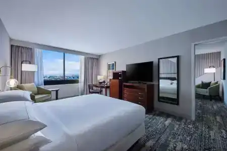 DoubleTree by Hilton Anaheim/Orange County - 22