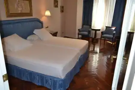 Alameda Palace - 2