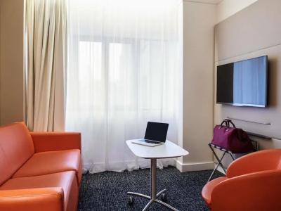 Mercure Nantes Centre Grand - 76