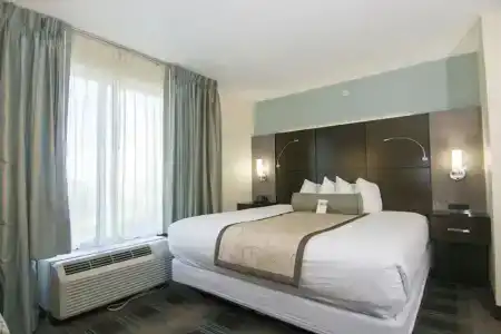 Wingate by Wyndham - Orlando International Airport - 60