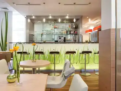 ibis Düsseldorf Hauptbahnhof - 21