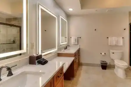 RiverStone Resort & Spa - 232