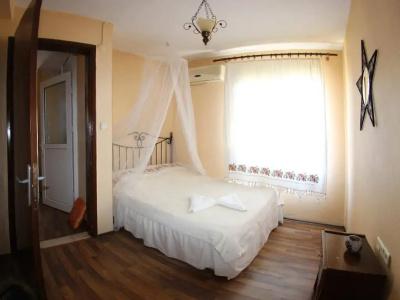 Tuncay Pension - 38