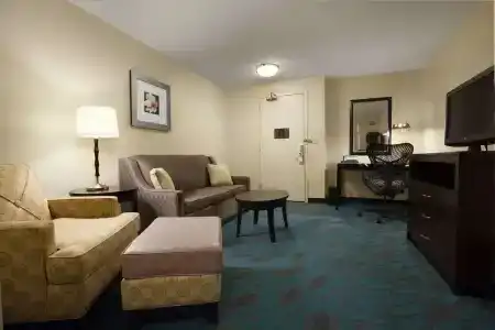 Hilton Garden Inn - 73
