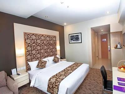 Quest San Denpasar By Aston - 48