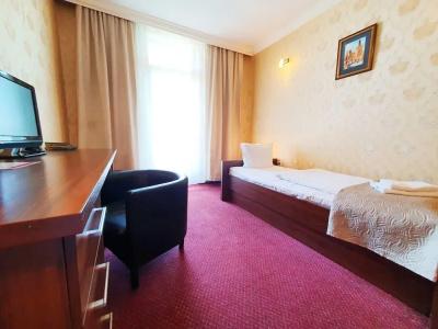 Relax Inn - 19