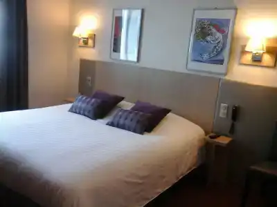 Hôtel Carmin - 4
