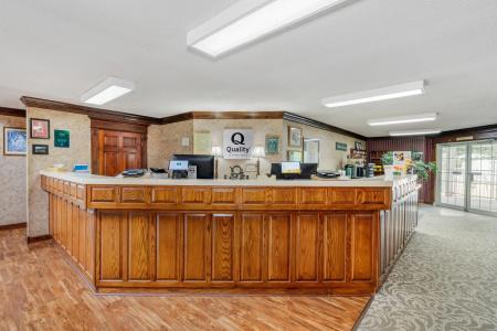 Quality Inn South - 23