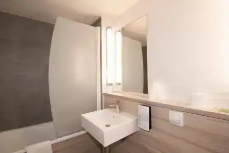 Campanile Reims Ouest - Tinqueux - 68