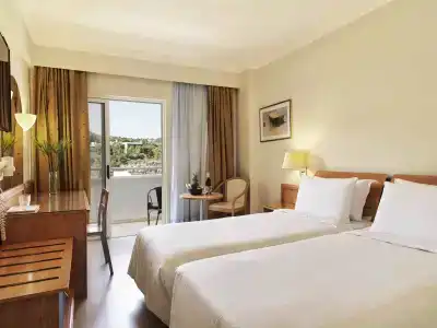 Esperides Beach Resort - 4