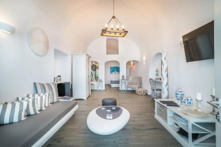 Angel Luxury Suites - 69
