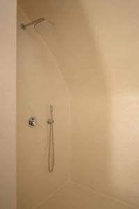 Este Luxury Suites - 22