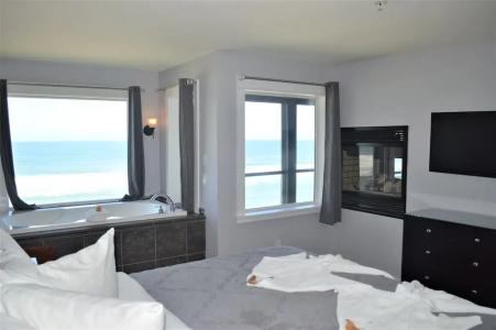 Starfish Manor Oceanfront - 99