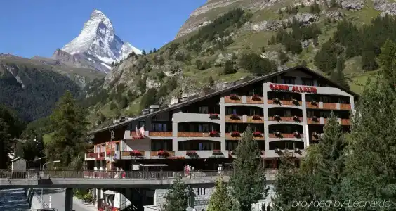 Swiss Alpine Allalin - 35