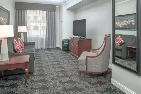 Embassy Suites Portland - Downtown - 92