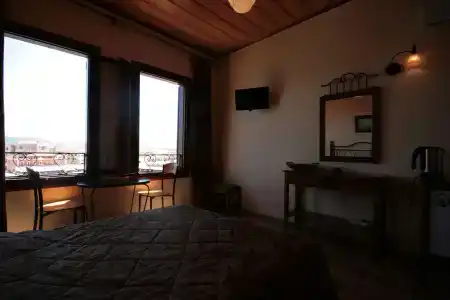 Helena - 2