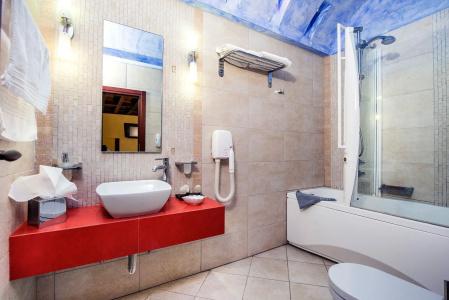 Avalon Boutique Suites - 8