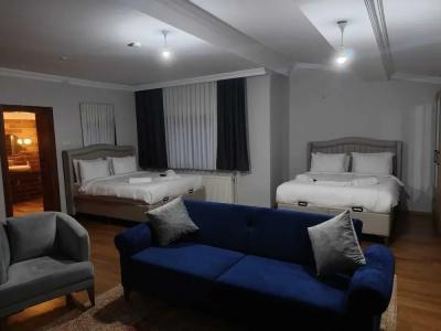 Royal Garden Suite - 68