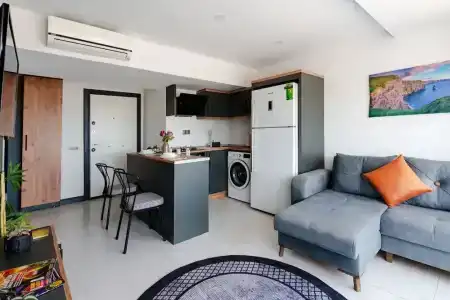 Mrt Suites Lara - 2