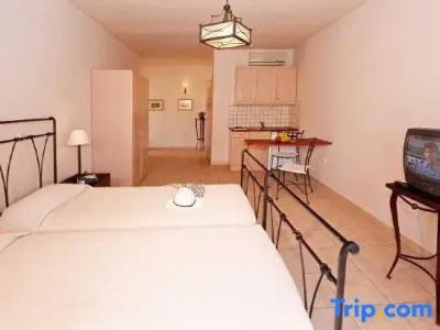 Lambrinos Suites - 51