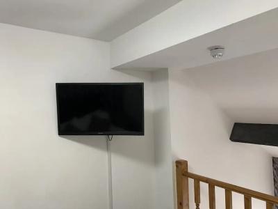 Trivelles - Manchester - Cross Lane - 64