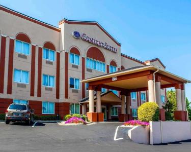Comfort Suites Walnut Creek - 33
