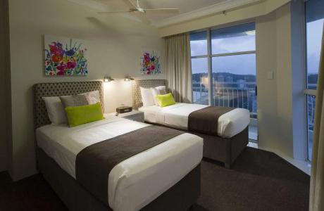 2nd Avenue Beachside - 4