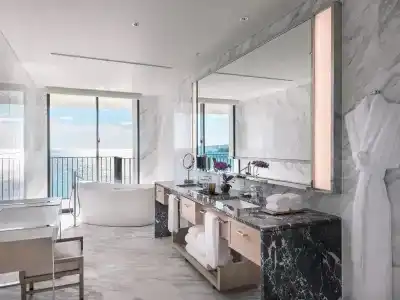Halekulani Okinawa - 60