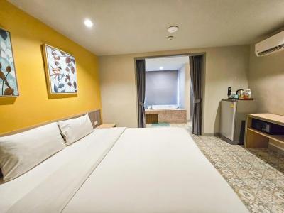 Recenta Suite Phuket Suanluang - 16