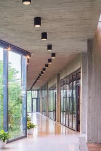 The Sifang Nanjing, Autograph Collection - 15