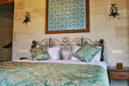 Caravanserai Inn - 8