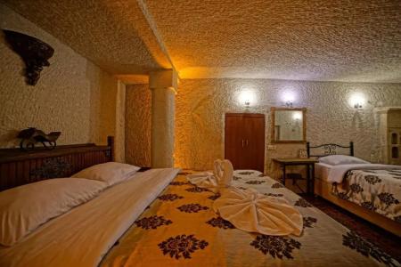 Melek Cave - 47