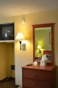 Royal Inn Of - 13
