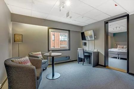 Sure by Best Western Haugesund - 81